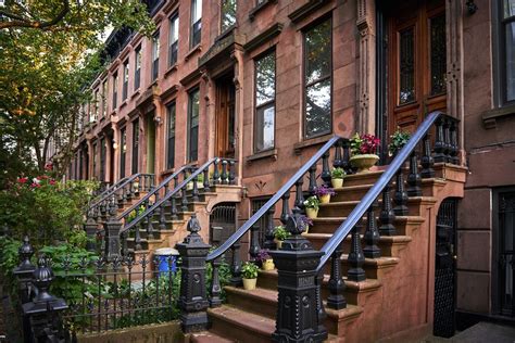 brooklyns average apartment price  close  hitting  curbed ny