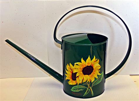 Hand Painted SUNFLOWERS on WATERING CAN Green Enamelware | Etsy | Watering can, Watering, Enamelware