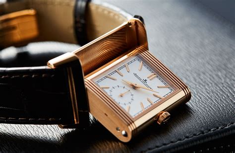 HANDS-ON: The Jaeger-LeCoultre Reverso Tribute Duoface in pink gold ...