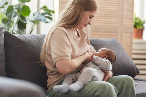 The Relationship Between Breastfeeding And Menstruation Advanced Womens Healthcare Dallas Obgyn