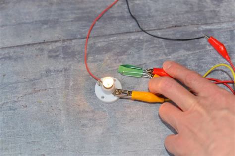 How To Make A Simple Switch Science Sparks