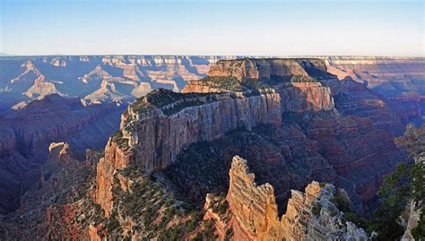 A woman died after a fall at the Grand Canyon while hiking - YakTriNews.com