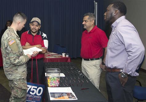 HIRING HEROES 18-10-05