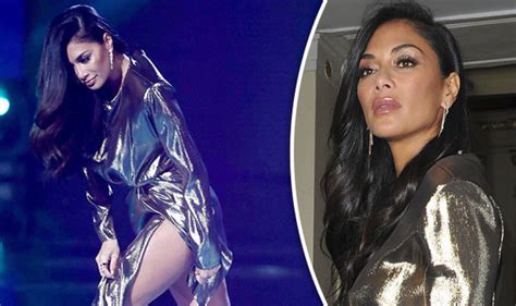 X Factor Nicole Scherzinger Narrowly Avoids Wardrobe Malfunction Moments Into Show