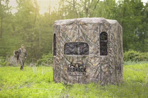 The soft side 360 can be placed upon on muddy deluxe and elite towers, or you can sit it on the ground, making this the ultimate blind for any situation. Redneck Soft Side 6x6 Camo 360 Blind in Realtree Xtra ...