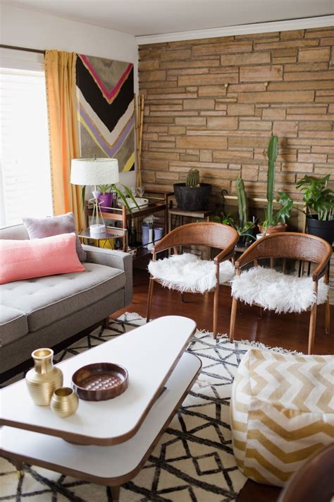 A Contemporary Chic, Country Glam Home | Vintage modern living room