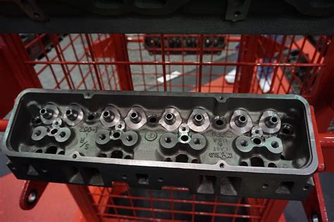Pri 2019 World Products 305 Sbc Cylinder Heads For Dirt Oval