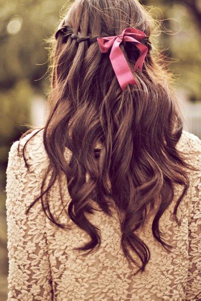 12 Pretty Hairstyles With Ribbons Pretty Designs
