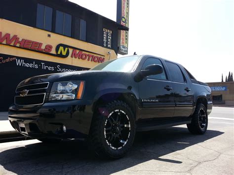 Chevy Avalanche On 20x10 Balistic Wheels Style Wizards Black And Machine
