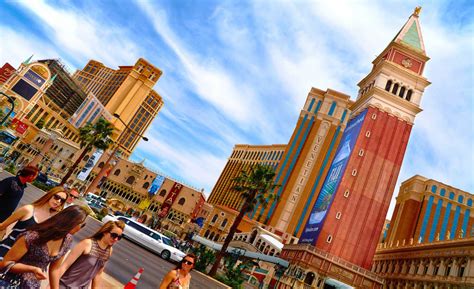 Why You Should Take The Kids To Las Vegas This Summer Minitime