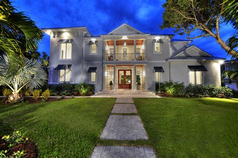 Naples Waterfront Homes For Sale