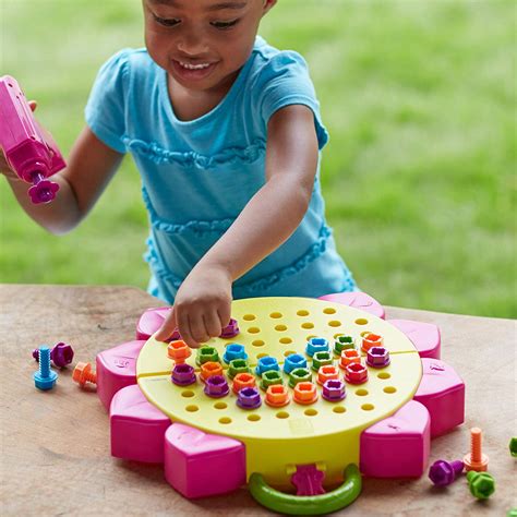 Best Stem Toys For Girls To Learn Coding Engineering And Science