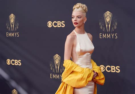Emmys 2021 Red Carpet See Looks From Anya Taylor Joy Mj Rodriguez