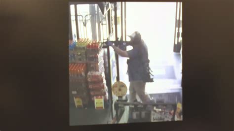Video Released Of Mass Shooting In Jacksonville Store Firstcoastnews Com