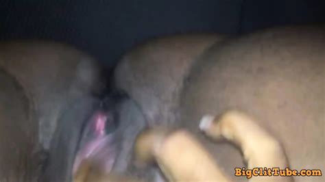 Horny Ebony Masturbating Wet Pussy In Car Eporner