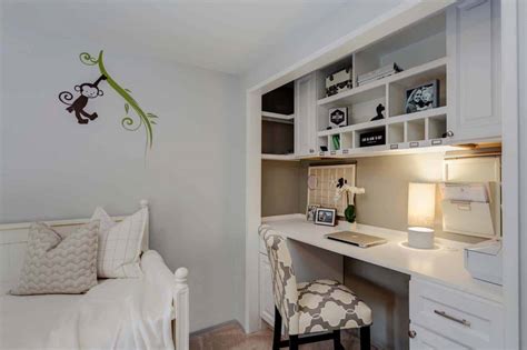25 Fabulous Ideas For A Home Office In The Bedroom 2022