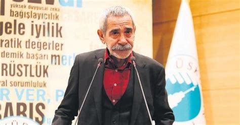 MHP lideri Devlet Bahçeli Turgay Tanülkü yü telefonla arayarak Sabina