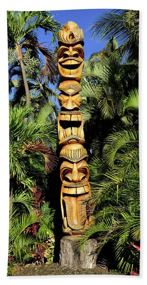 Clearance hand carved beautiful 20 tongue welcome tiki totem pole statue large carving. Hawaiian Totem Pole In Maui, Hawaii Beach Towel for Sale ...