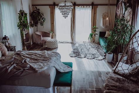 San Diego Boudoir Studio | Boudoir Barn Updates - Melisa Ford