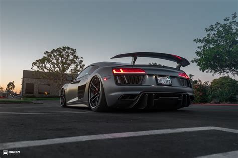 Matte Black Audi R8 Gets A Touch Of Style With Red Elements —