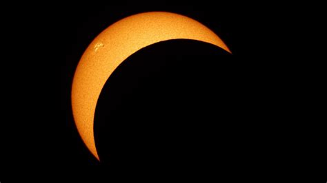 Solar Eclipses What Are They Thehitc