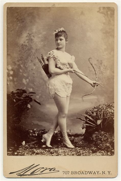 Vintage Everyday Portraits Of Exotic Dancers From 1890s Aussie55