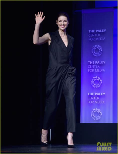 Caitriona Balfe Sam Heughan Hit Paleyfest For Outlander Watch The Full Panel Here