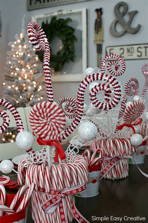 Simple ideas to decorate christmas table. Christmas Table Centerpieces - Hoosier Homemade
