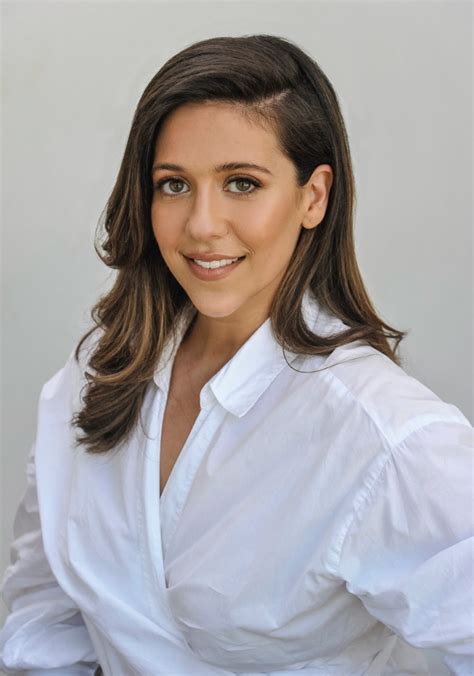 Emanet, yemin, masum, tatlı bela, dünyayı geziyorum, muhabbet kapısı, dünyanın tadı, gündüz gece ve kanal 7'nin diğer sevilen programlarına buradan. The accidental journalist: 5 minutes with Channel 7's Jodi Lee