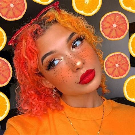 Magazine and advertising collection of the 90s. 🧡🍊 . . . #egirl #90sstyle #90sfashion #90s #makeup #orang ...