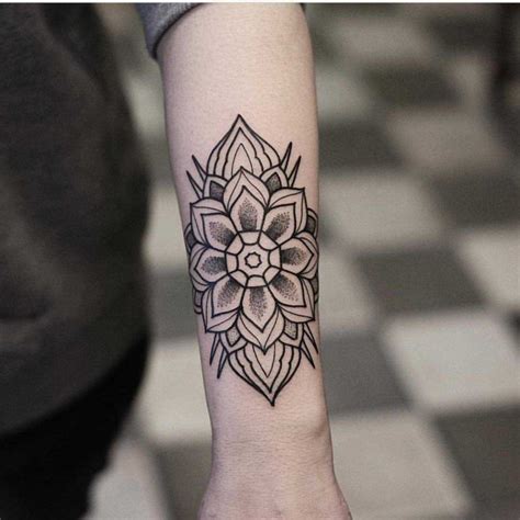 Simple Black Mandala Tattoo On The Shin