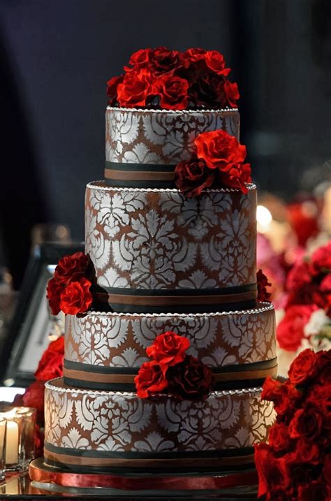 Plan the best wedding ever. Best Wedding Cakes of 2013 - Belle The Magazine