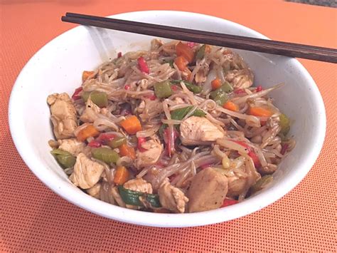 Chop suey, the king of the chinese takeout, is not something you'll find in the domestic kitchens of china. Quick & Easy Chicken Chop Suey | Just A Pinch Recipes