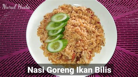Bahkan nasi goreng di indonesia disukai oleh turis mancanegara. 94. Resepi Nasi Goreng Ikan Bilis | Senang dan Sedap ...