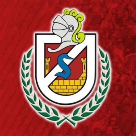 El club de deportes la serena es un equipo de fútbol profesional de chile, de la ciudad de la serena, capital de la región de coquimbo. Así entrena en sus Casas el Preparador... - Fútbol Joven ...