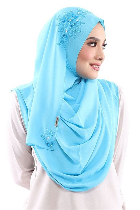 instant hijab slip on sara aida naim instant shawl by clixy instant hijab beautiful hijab hijab