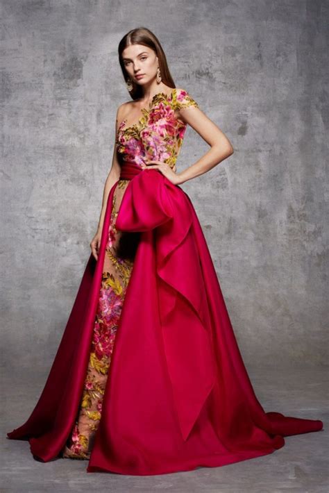 Красное свадебное платье: 100+ ярких фото образов, моделей, фасонов