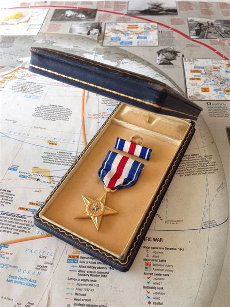 World War Ii Us Army 1942 Robbins Co Silver Star Medal