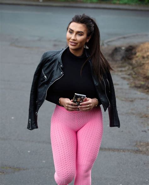 Curvy Lauren Goodger Leaves Her House In Chigwell 17 Photos The