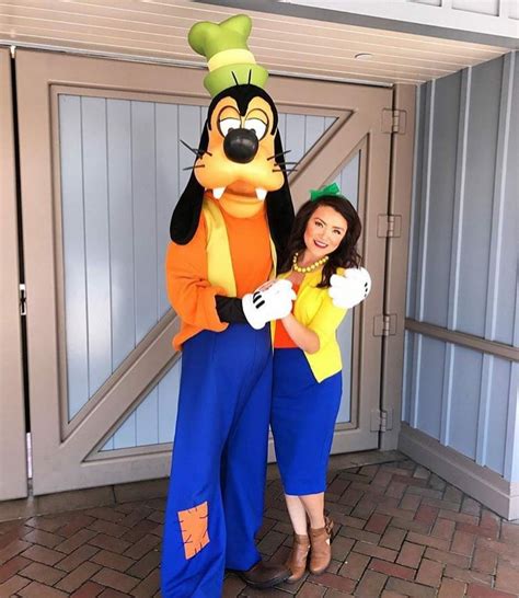 Pin By Rachel On Chillin With The Mouse Disney Character Outfits