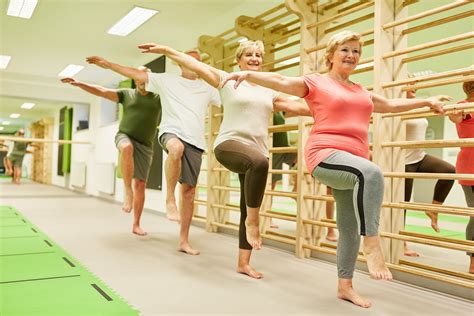 Dynamic Balance Activities Elderly