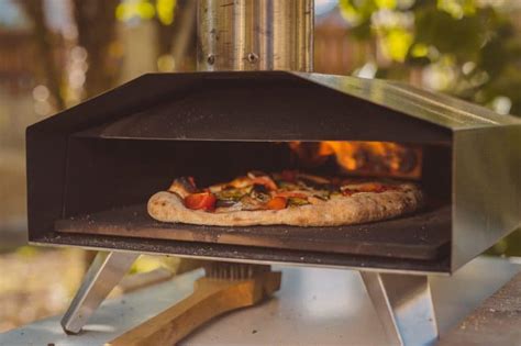 Best Outdoor Pizza Ovens On The Market 2021 Buyers Guide