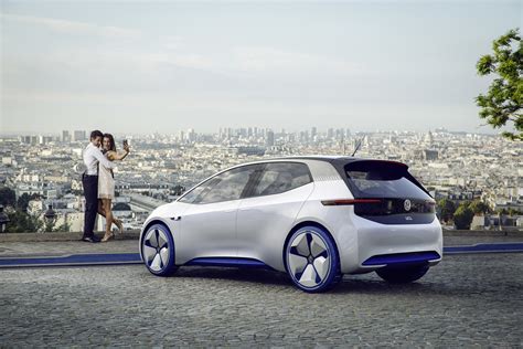 Volkswagen Id Concept Previews New Electric Vehicle 600 Km Range On