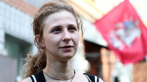 Pussy Riot Activist Maria Alyokhina Outwits Russian Security To Attend