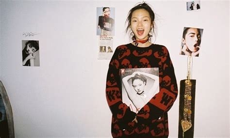 Xiao Wen Ju By Matt Irwin Star Crossed Irwin Fall Looks Love Her Matt Graphic Sweatshirt