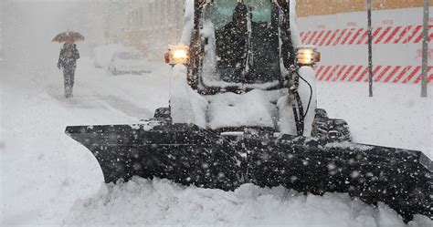 Maltempo a roma, domenica tra allagamenti e disagi. #Maltempo @Regione_Abruzzo: Oggi 2 Riunioni Su Verifica Danni Nevicate Scorso Gennaio - Cronaca ...