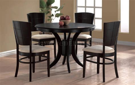 Now existing in a myriad of different colours and wood finishes, the chair has evolved to suit the modern home. Espresso Finish Modern Round Dining Table w/Optional Chairs