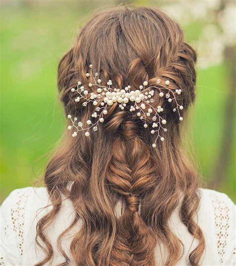 Simple Bridal Hairstyles For Curly Hair