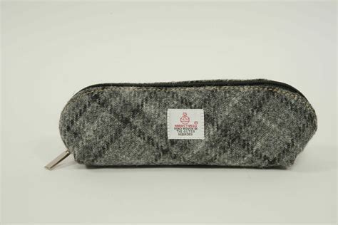 Harris Tweed Rounded Pencil Case A0165 C Light Stitching Harris