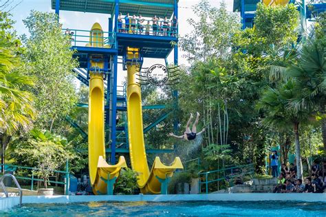 International High Dive Show Launched At Escape Water Theme Park Penang